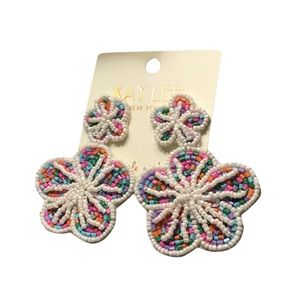 🌸NWT | Double Flower Beaded Earrings🌸